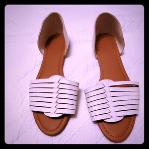 Charlotte Russe Hurache Flats - White